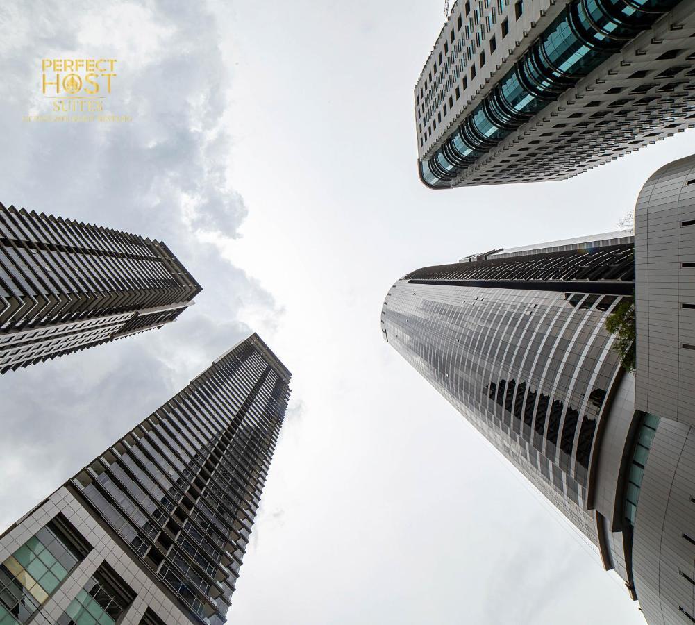 Ph Suites At Pavilion Bukit Bintang Kuala Lumpur Esterno foto Residential buildings in the district